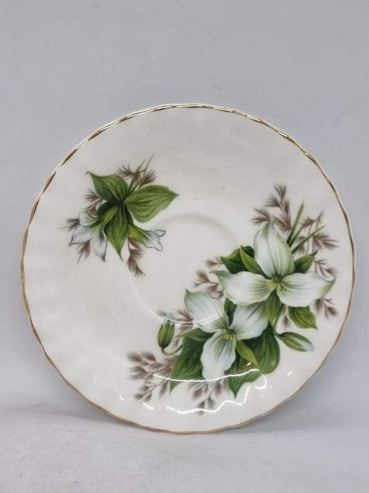 ROYAL ALBERT TRILLIUM, английски троен сет за кафе, костен порцелан