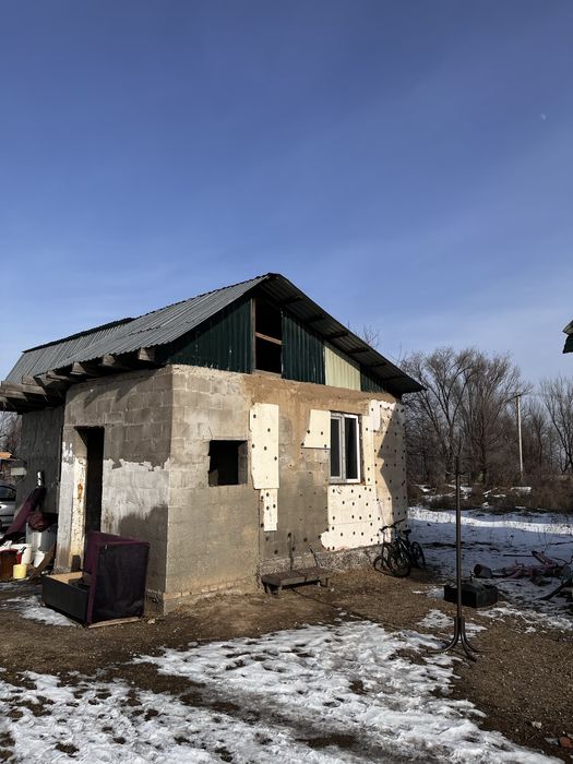 8 соток жер сатылады