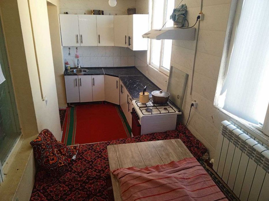 4 daxa 4 xonali Yevro ta'mir, kelishilgan xolda zudlik bilan sotiladi