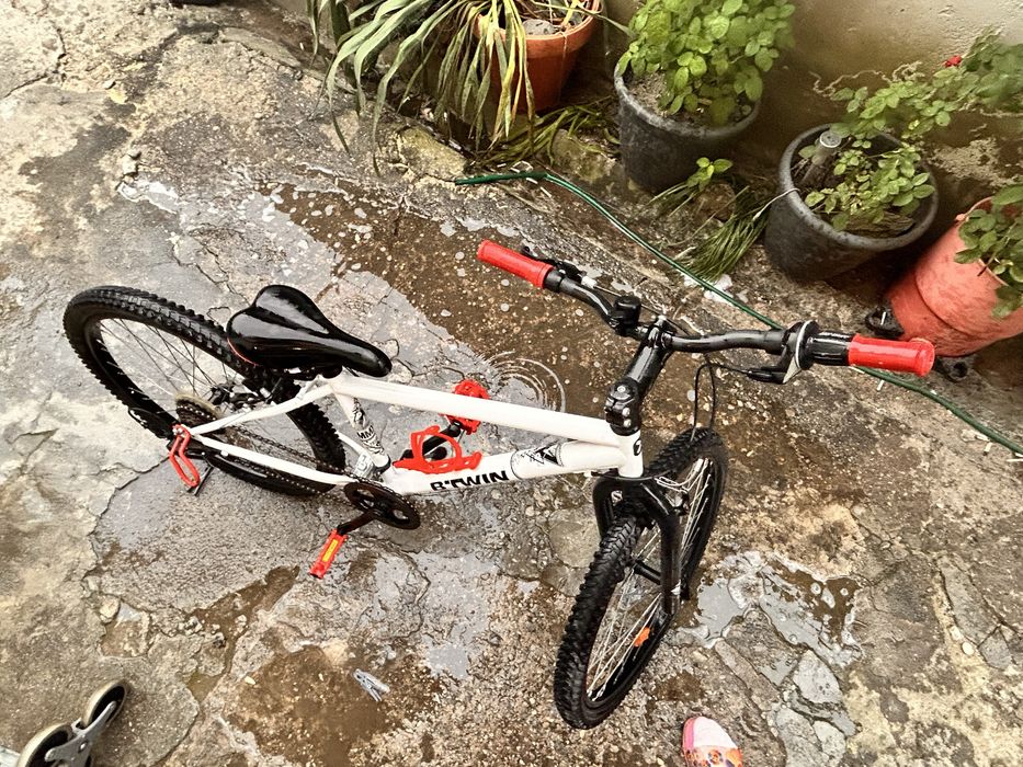 Vand bicicleta b’twin