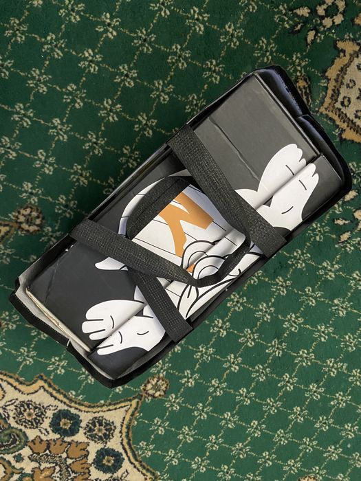 Продам кроссовки