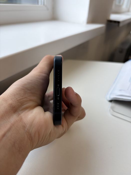 Продам или обменяю айфон 13