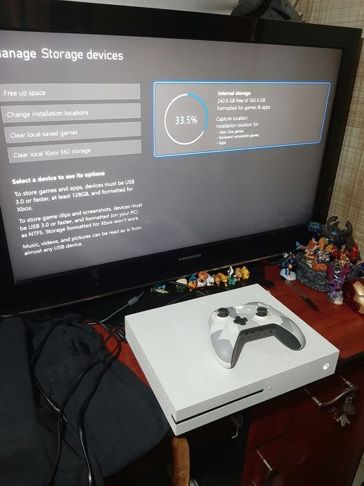 Vând Xbox One s complet în stare bună