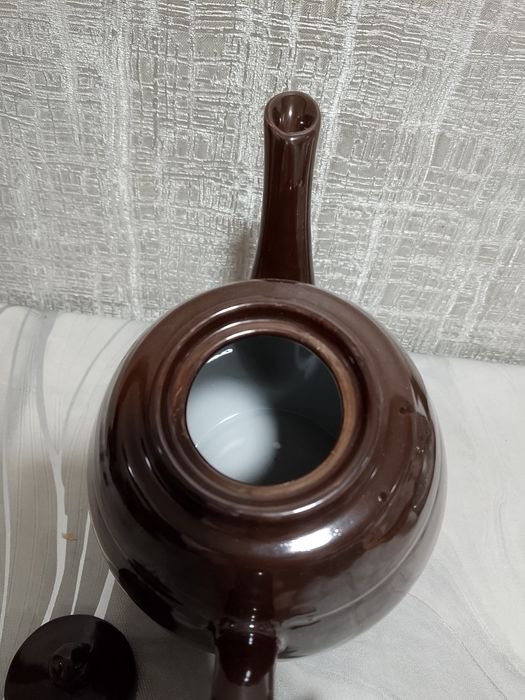 Чайники винтажные. Цены в описании.