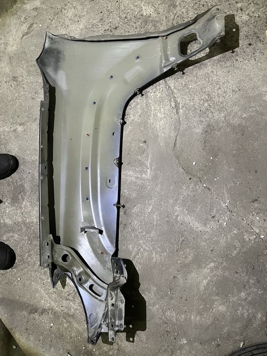 Запчасти на toyota 4runner