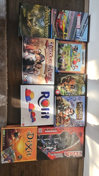 Jocuri de societate de vanzare – colectie completa stare excelenta Dixit Risk Sheriff Through the Ages, Minecraft