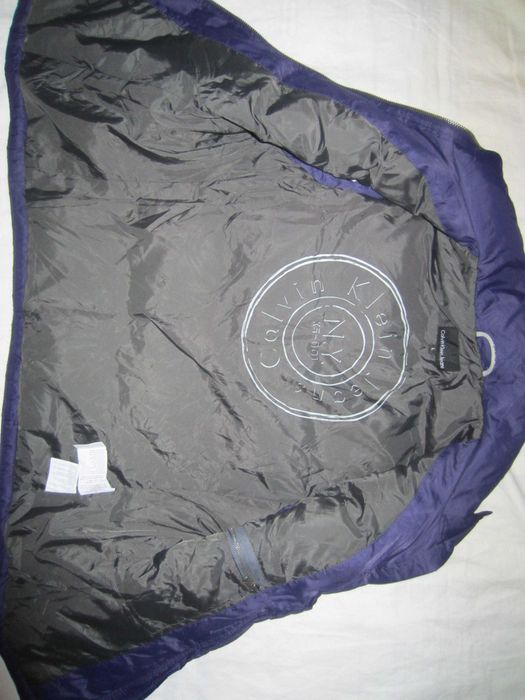 Vesta puf Calvin Klein,masura L-copil sau XS-adult, stare f.buna