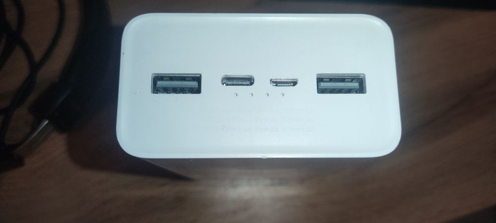 Повербанк 30.000