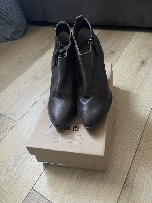 Botine piele maro