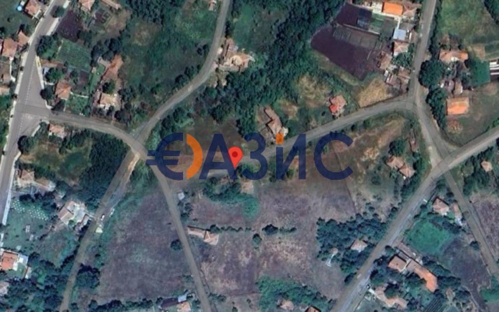 Къща за основен ремонт, 120 кв.м. + 2150 кв.м. двор, с. Загорци,