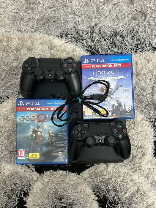 PS4 Slim, 872,8 GB, pachet mare de jocuri