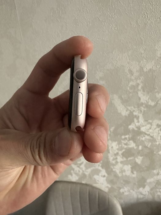 Apple Watch 10 46mm.