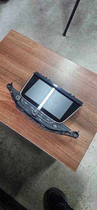 Navigatie Opel Astra Originala , cu touchscreen - cod 39042448