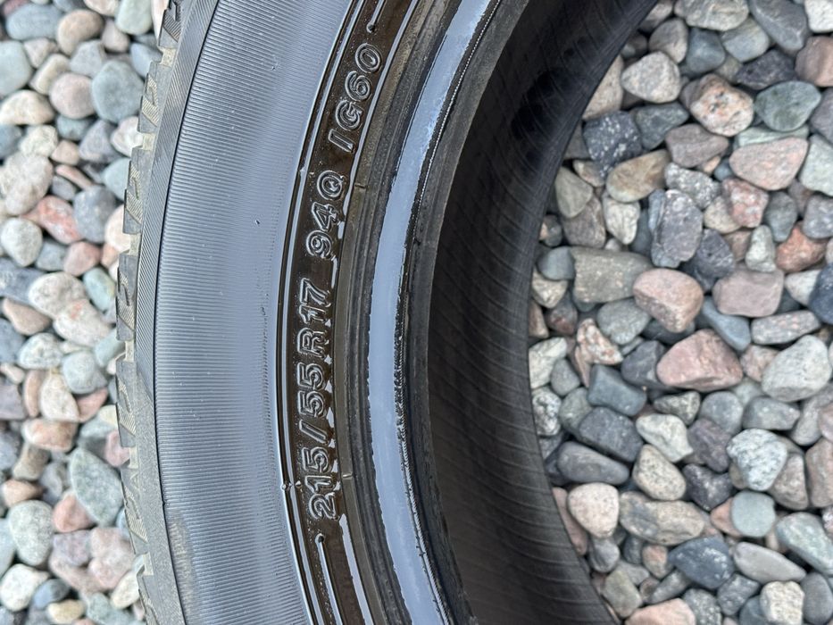 Yokohama зима 215/55 R17