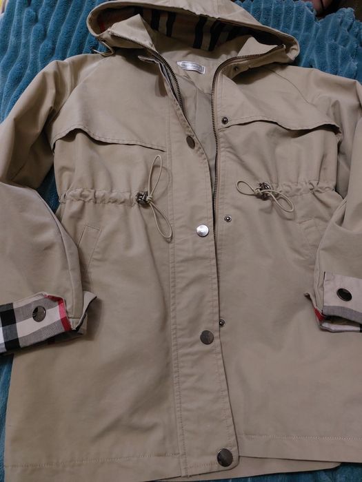 Продам тренч детский