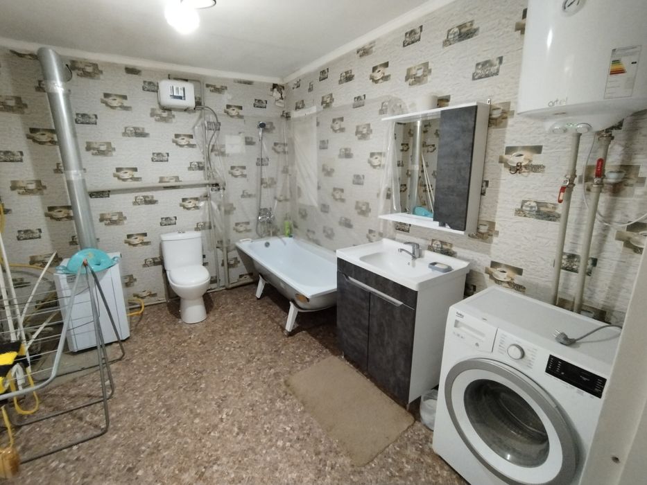 Арай 4бөлмелі жер үй