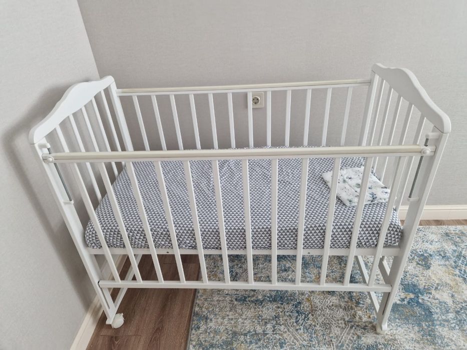 Детская кроватка Томикс