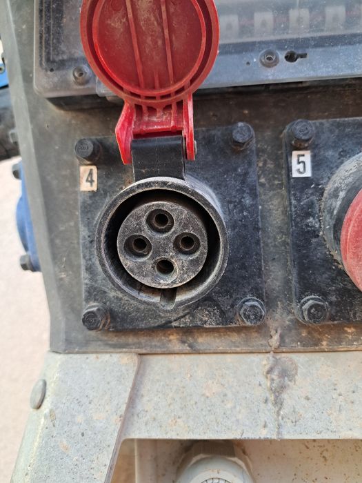 Ел. табло. Подходящо е за различни сфери