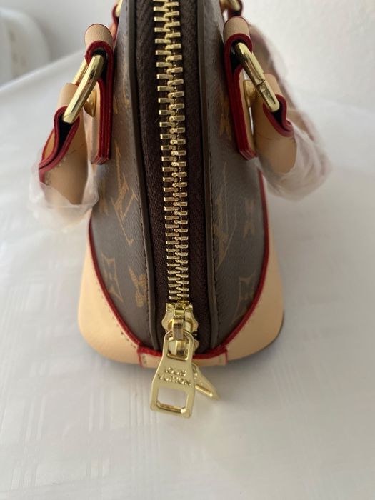 Geanta de dama de lux