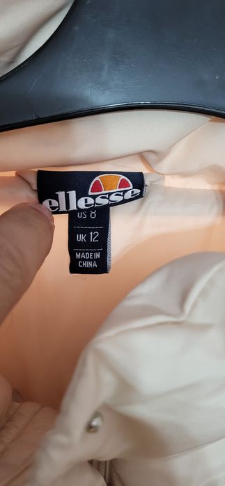 Geaca Ellesse, marimea M(40)