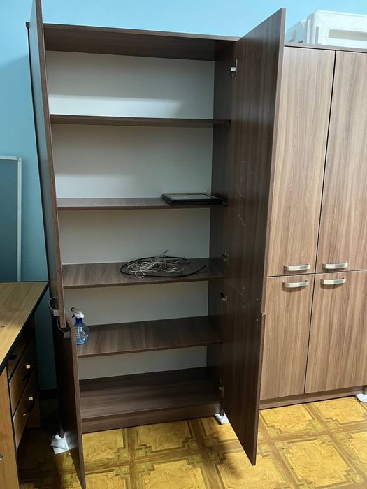 Продается   шкаф