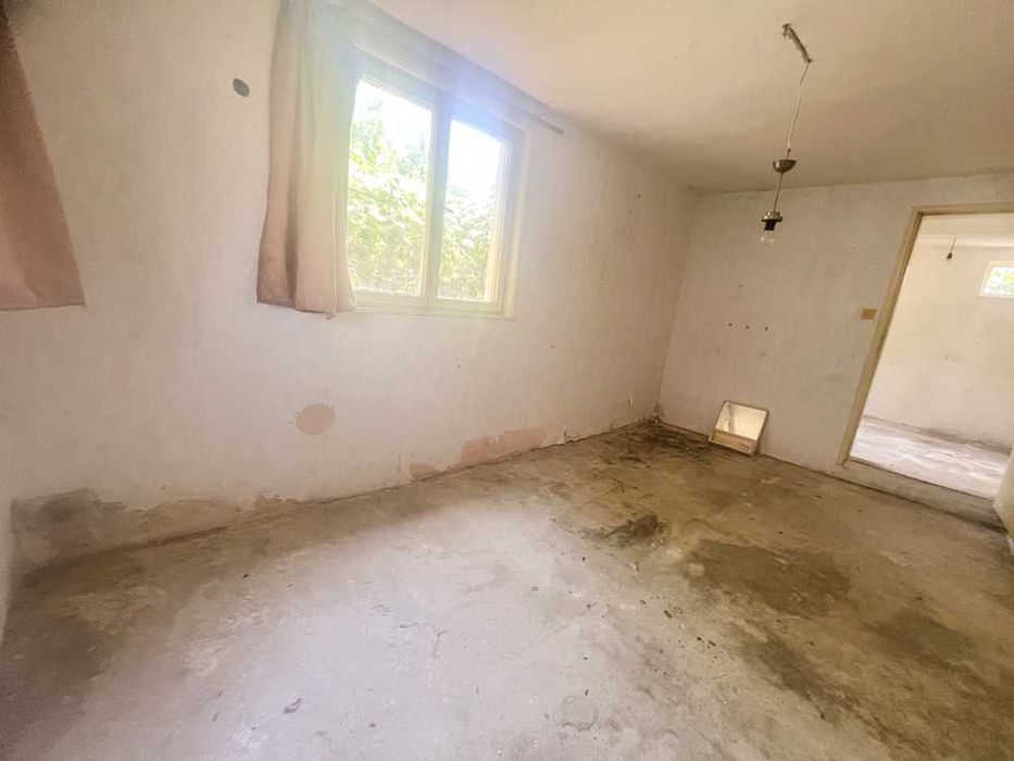 Продава се Къща в с. Тръстеник, Област Русе - 120 кв.м за 246 €/кв.м - Снимка #6