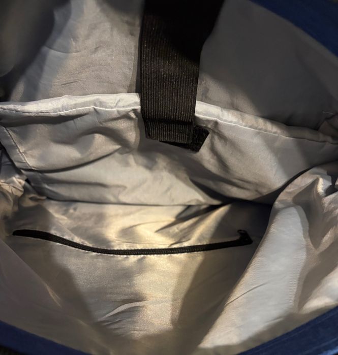 Синя раница  неупотребявана