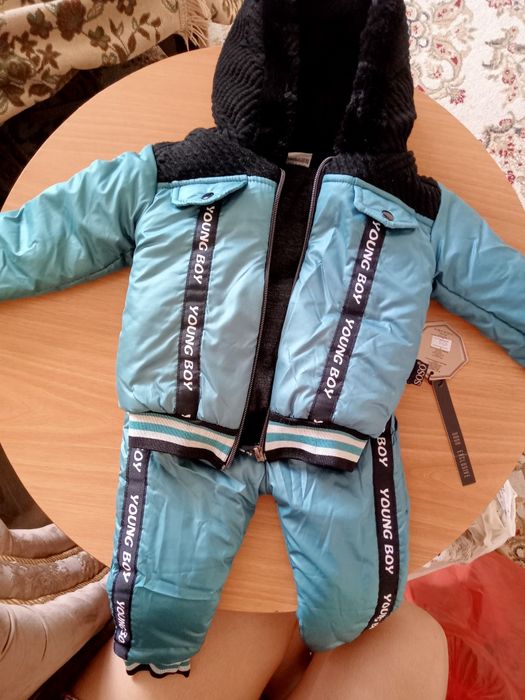 Продам детские вещи