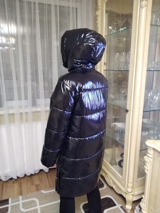 Продам зимнюю куртку