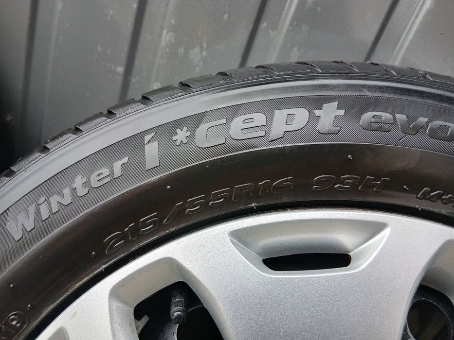 OFERTĂ! Set roți complete 215/55 R16 5x108 – gata de montat