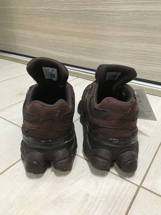 Adidasi superbi Chocolate Brown