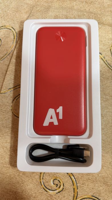 Външна батерия 10000 mAh