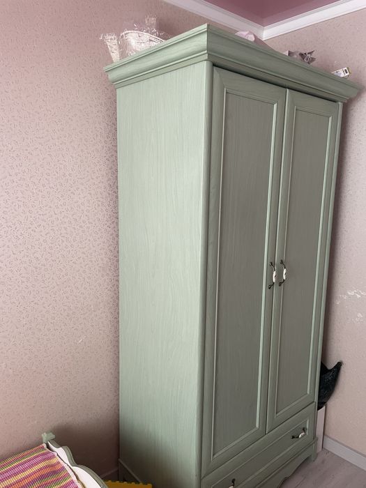 Продам кровать со шкафом