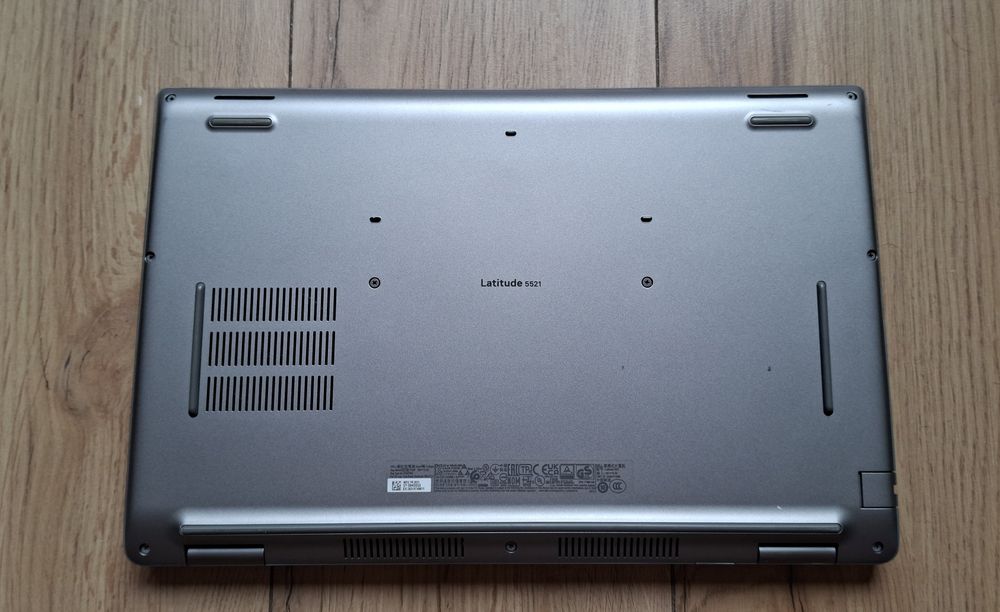 15.6' IPS Dell Latitude 5521 Intel Core i7-11850H/32GB DDR4/512GB/Бат.4ч.