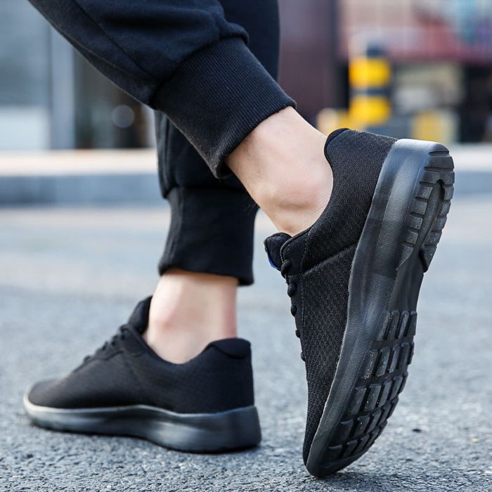 Кроссовки мужские