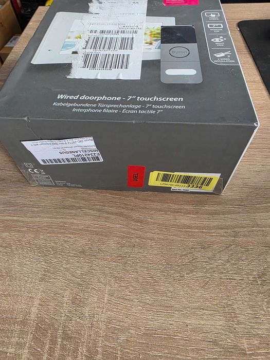 Sistem de interfon video cu 2 fire și ecran tactil de 7 inci