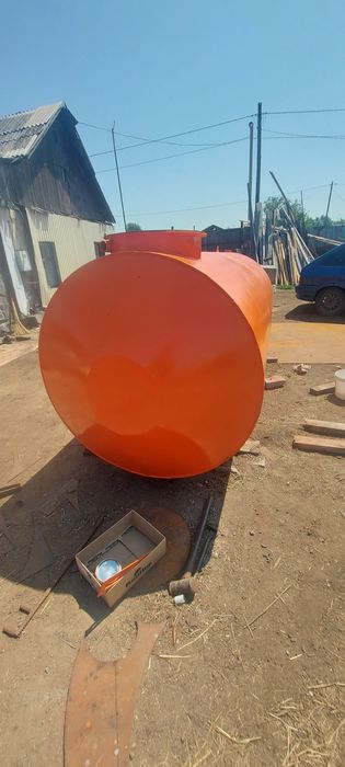 Асс бочка на  машину