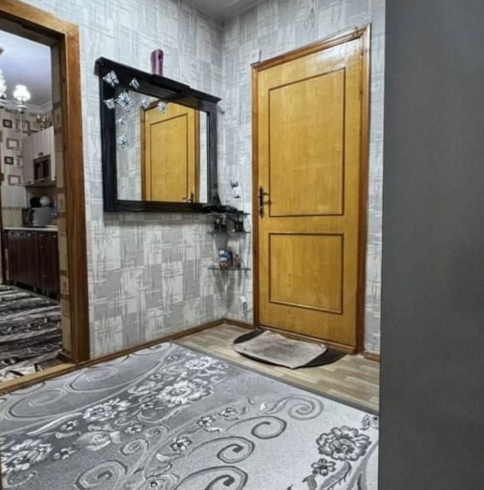 Продаётся 3ёх комнатная на 2ом этаже Юнусабад 18 квл, 77 серия кирпич