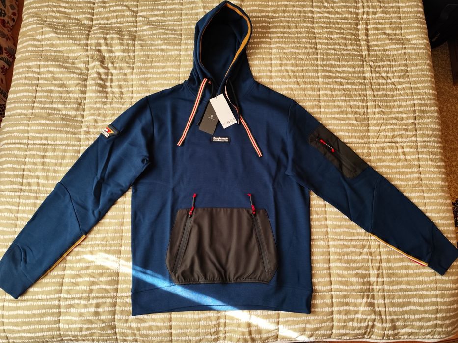 Hanorac din colecția Roughroads -PORSCHE cu logo 3 D pe spate