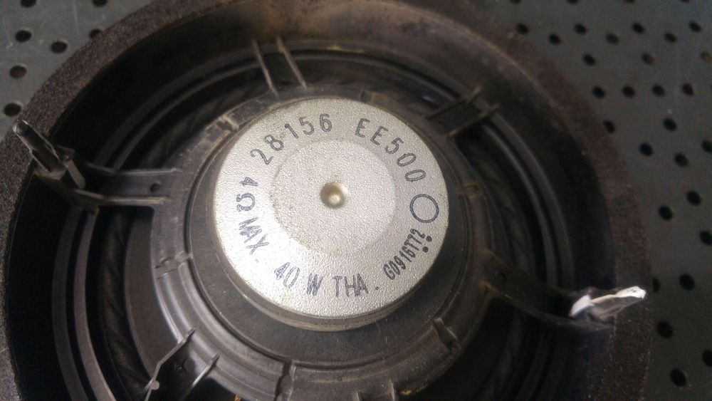 Boxa audio stanga spate nissan juke f15 28156ee500