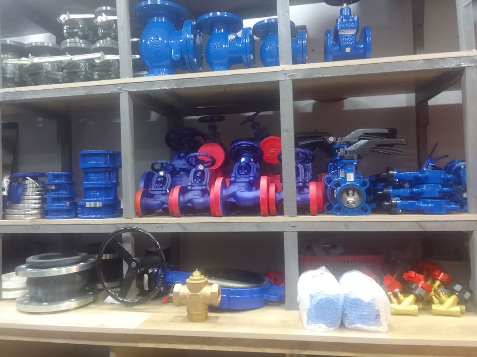 Задвижки любой вкус.