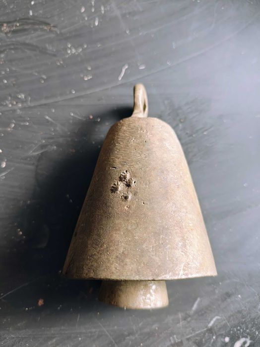 Продавам стари чанове.