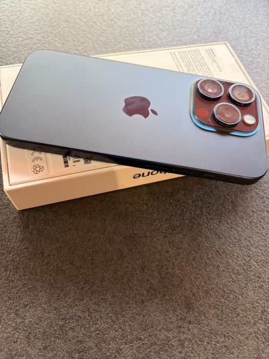 Iphone 15 Pro Blue