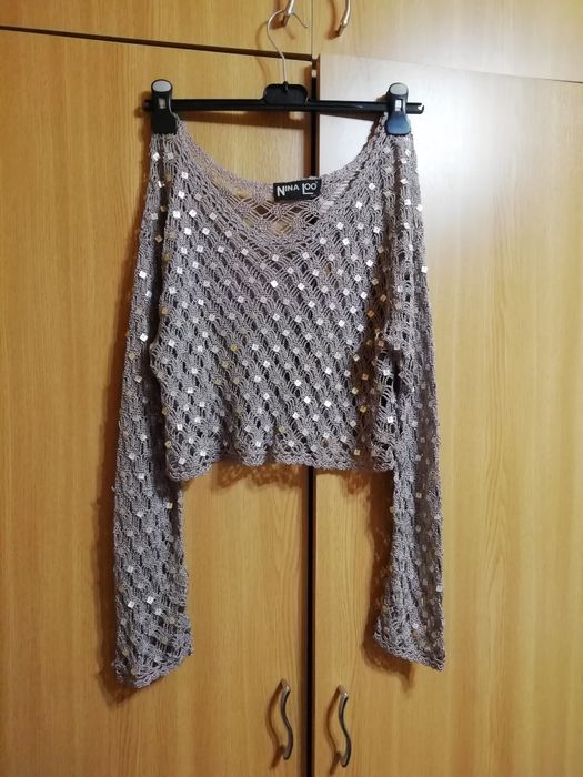 Bluze damă 25 lei/2 bucăți