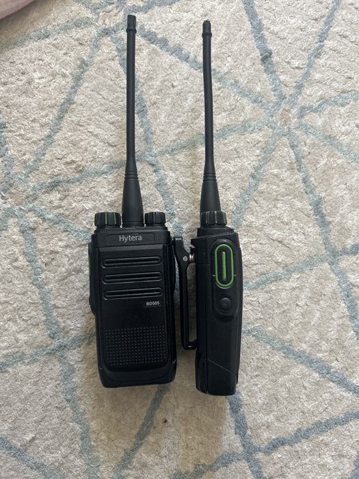 Рация Hytera BD505