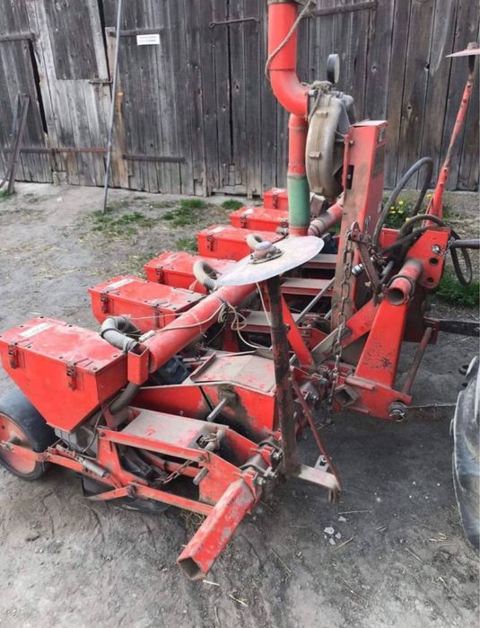 Сеялка 6та каторли