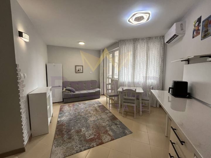 Продава се Двустаен апартамент в к.к. Слънчев бряг - 60 кв.м за 740 €/кв.м - Снимка #1