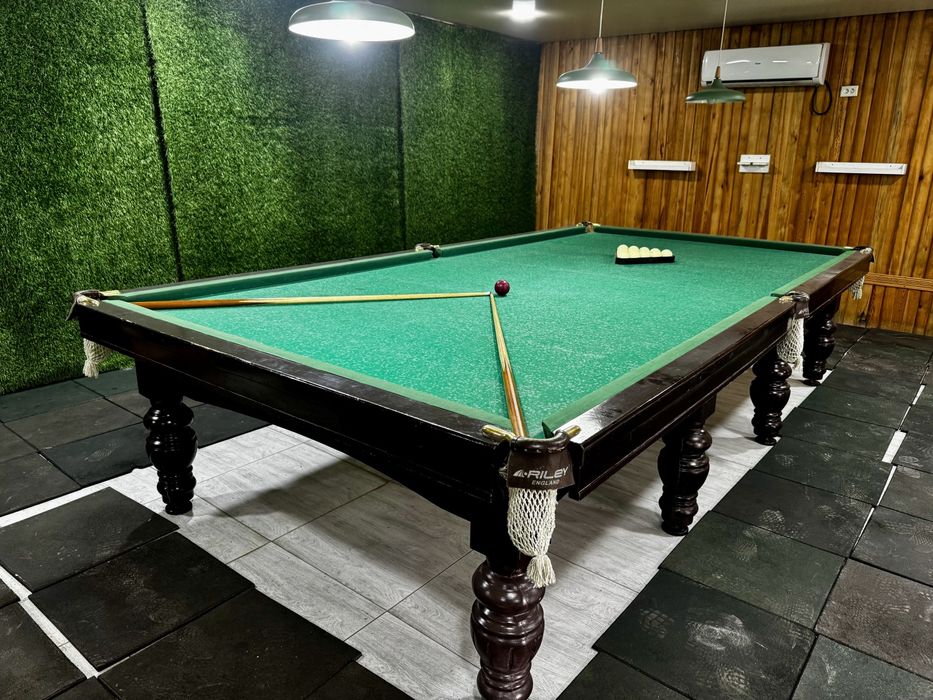 Premium bilyard stoli sotiladi (RILEY England)