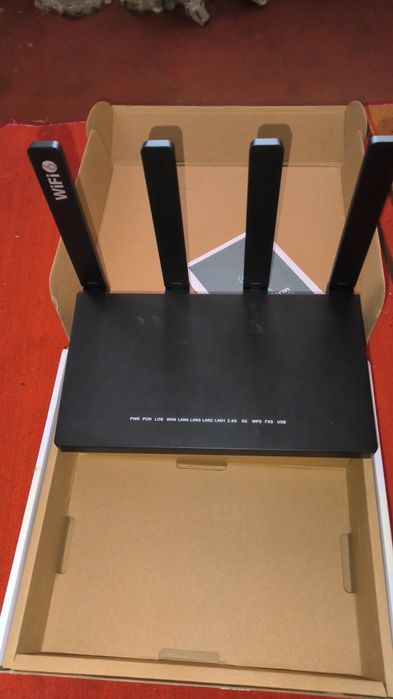 Продаю неиспользованный вайфай роутер