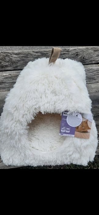 Casuta pufoasa animale cu pernuta detasabila